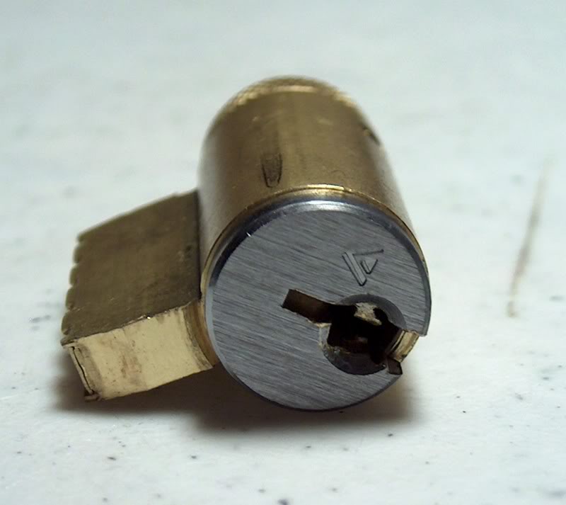 This Is A Schlage Everest Cylinder. Along With Six Pins, This Lock Has 